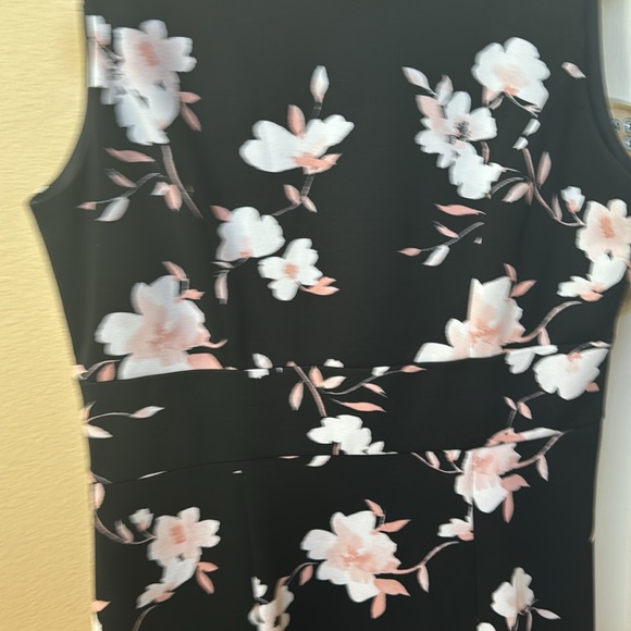 Liz Claiborne Dress - Picture 3 of 5